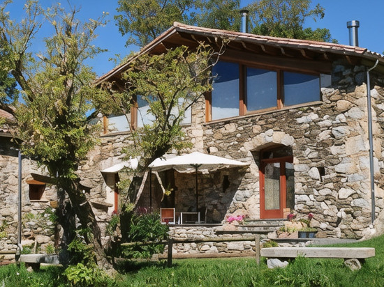 摩罗拉卡斯塔德乡村民宿