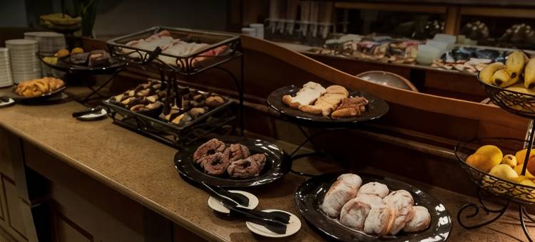 伊甸园套房酒店及度假村，贝斯特韦斯特至尊精选(Eden Resort and Suites, BW Premier Collection)图片