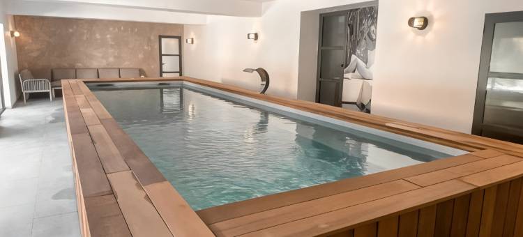 贝斯特韦斯特卡萨比安卡酒店，室内和室外游泳池(Best Western Hotel Casa Bianca)图片