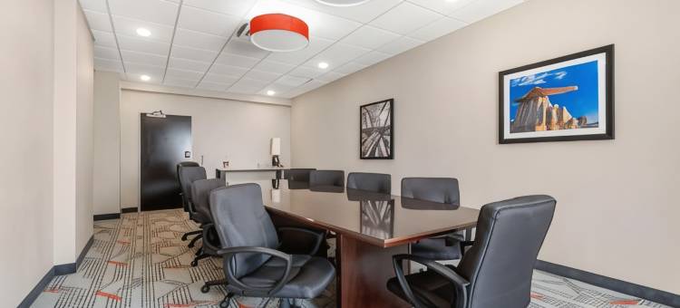 波塔莱斯舒适酒店(Comfort Inn)图片