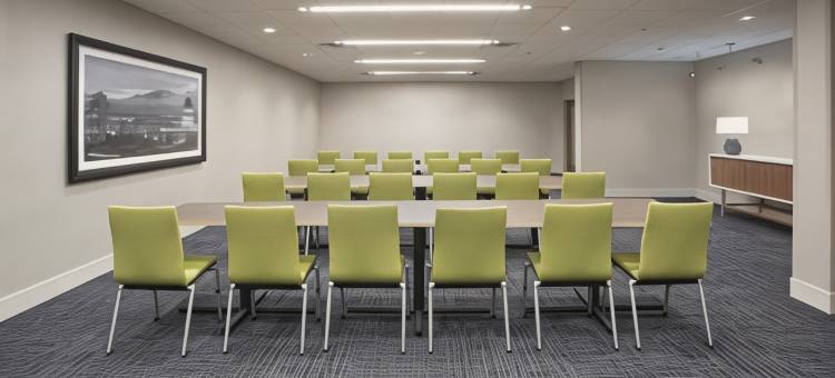 雷丁智选假日套房酒店(Holiday Inn Express & Suites Redding)图片