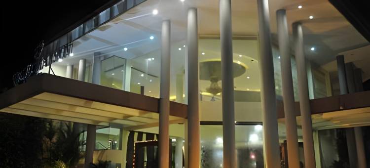 勿里达大厦酒店(Grand Mansion Hotel Blitar)图片