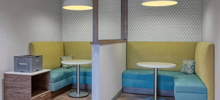 克利夫兰机场泰德曼路欢朋酒店(Hampton Inn Cleveland-Airport/Tiedeman Rd)图片