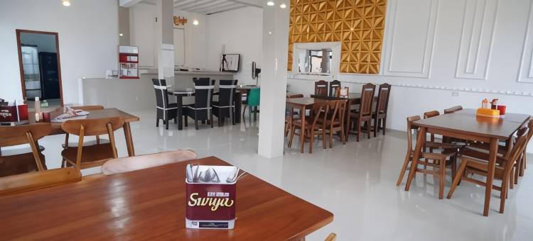 萨普尼亚帕旅馆(Sapu Nyapah Losmen Syariah Tanjung Setia)图片