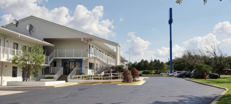 克利夫兰-米德尔堡6号汽车旅馆(Motel 6 Middleburg Heights, Oh - Cleveland)图片