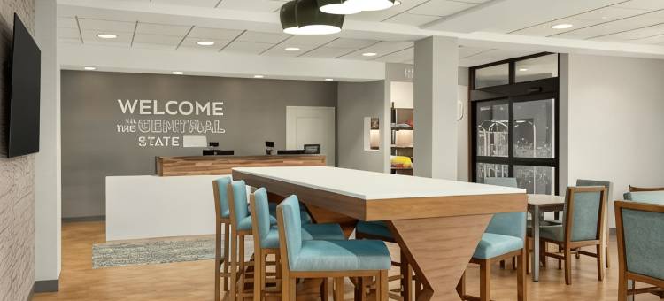 希尔顿欢朋酒店-德比(Hampton Inn by Hilton Derby Wichita Southeast)图片