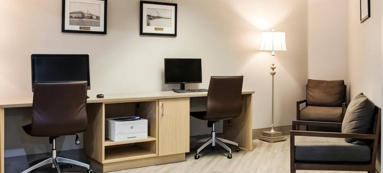 Country Inn & Suites by Radisson, Appleton Airport - Fox River Mall Area图片