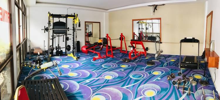 萨鲁蓝宝石酒店(Saru Blue Sapphire Hotel)图片