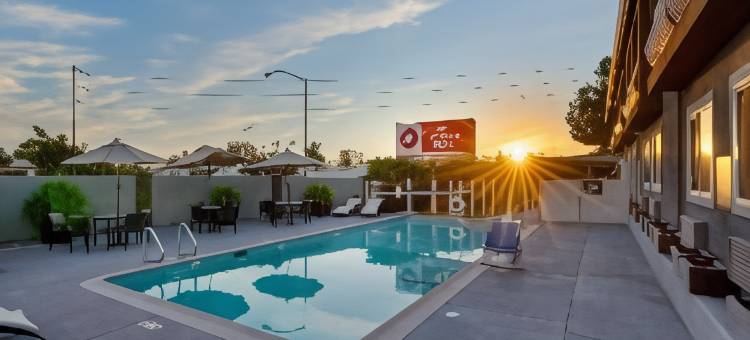 布鲁克赛德贝斯特韦斯特优质酒店(Best Western Plus Brookside Inn)图片