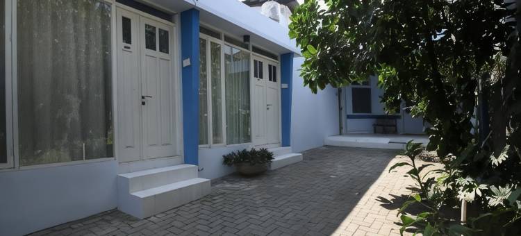 RedDoorz Near Stasiun Lawang图片