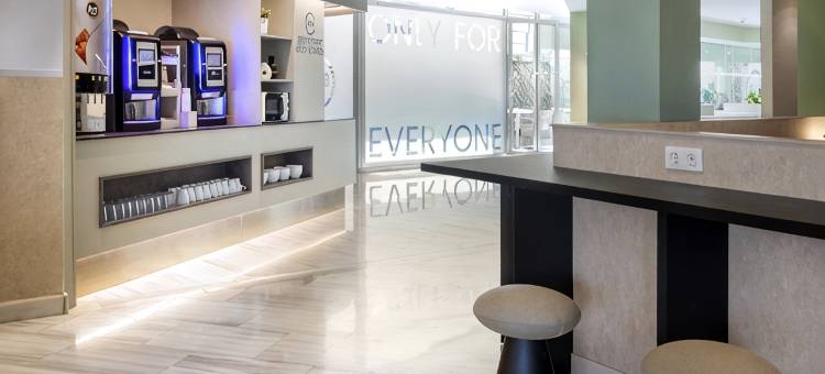 马德里皮纳尔德拉斯罗萨斯民宿酒店(B&B HOTEL Madrid Pinar de Las Rozas)图片
