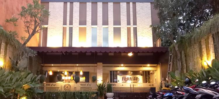 日惹詹姆波尔日出酒店(Sunrise Hotel Jombor Jogja)图片