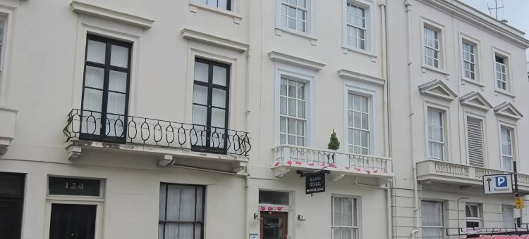 OYO 伦敦维多利亚贝克斯酒店(OYO Bakers Hotel London Victoria)图片