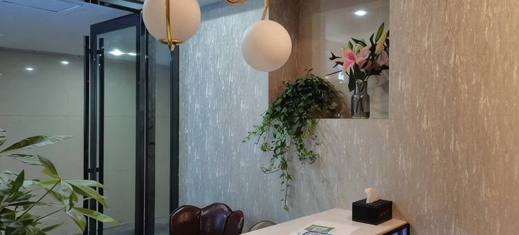 罗山海悦宾馆(鼎盛广场店)图片