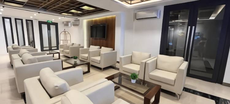 拉古纳卡布尧耶斯酒店(Yes Hotel Cabuyao Laguna)图片