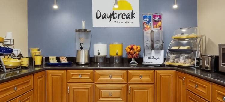 达拉斯沃斯堡机场南戴斯套房酒店(Days Inn & Suites by Wyndham Euless DFW Airport South)图片