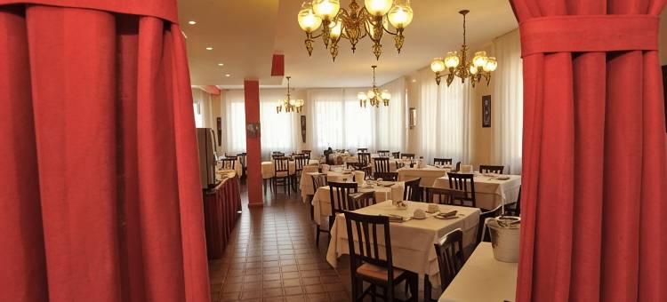 大洋洲里昂酒店(Oceania Lyon)图片