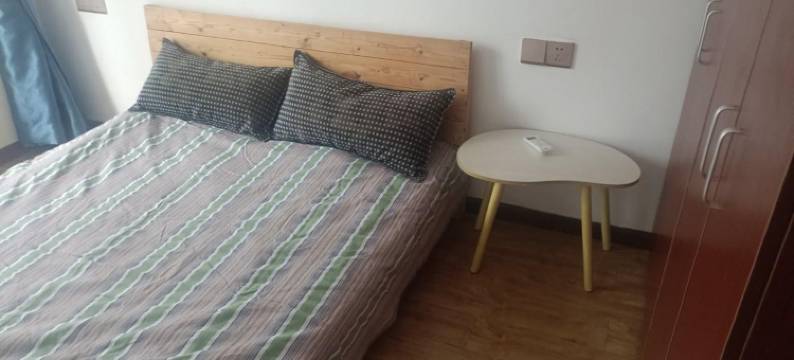 温馨大哥哥爱你哟公寓(东站路分店)图片