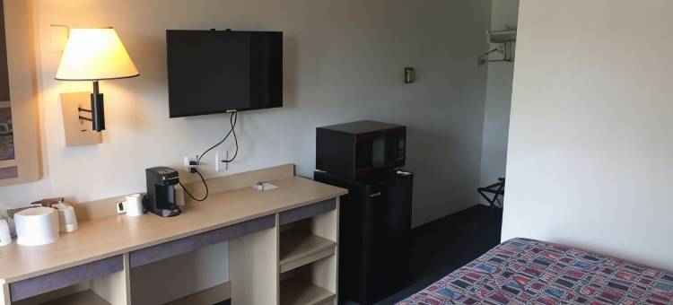 Travelodge by Wyndham Raton图片