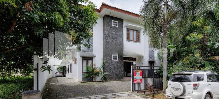 卡拉瓦奇塔曼佩尔马塔蒂加米特拉RedDoorz(Karawaci Taman Permata Tiga RedPartner)图片