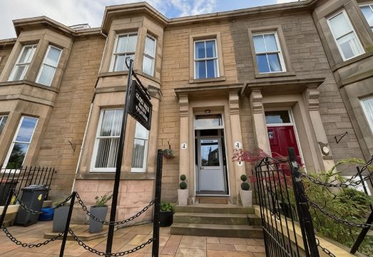 Grangeview Guest House Hotel Overview