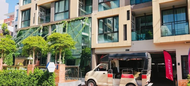 曼谷十伊卡迈华美达酒店(Ramada by Wyndham Bangkok Ten Ekamai Residences)图片