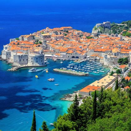 克罗地亚萨格勒布+普利特维采湖+杜布罗夫尼克9日8晚私家团