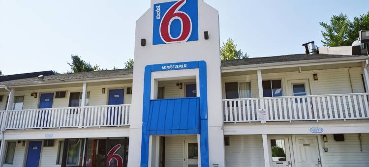 纳舒厄6号汽车旅馆(Motel 6 Nashua, NH - North)图片