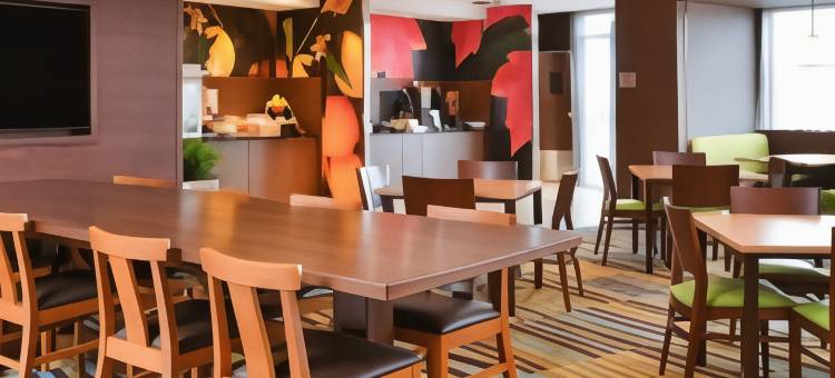 Fairfield Inn & Suites Warrensburg图片