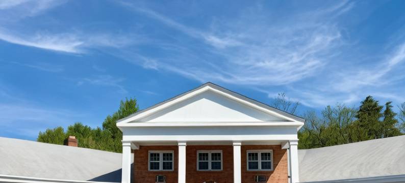 阿灵顿/福尔斯彻奇总督府酒店(Governor House Inn Arlington/Falls Church)图片