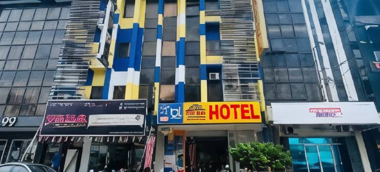 史里肯邦安心灵双迎酒店–3号分店(Sun Inns d'Mind 3 Seri Kembangan Kuala Lumpur)图片