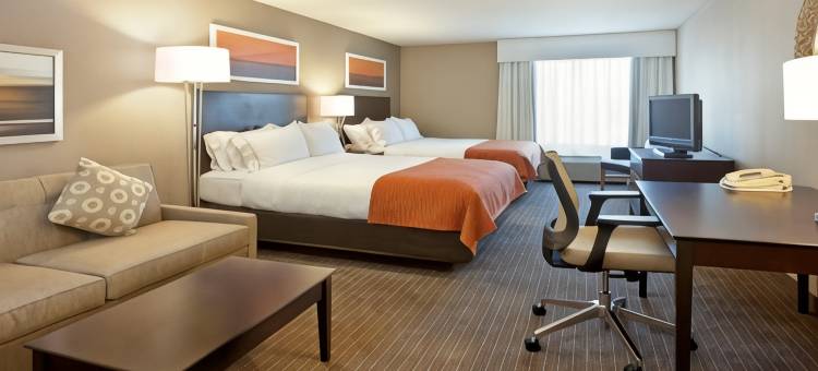 智选假日套房酒店明尼阿波利斯的明尼通卡(Holiday Inn Express & Suites Eden Prairie - Minnetonka)图片