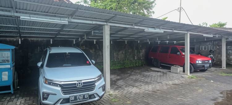 红多兹酒店-近玛纳多波里特克尼克(RedDoorz Near Politeknik Manado)图片