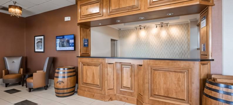 费耶特维尔贝斯特韦斯特酒店(Best Western Fayetteville Inn)图片