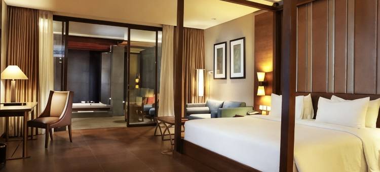 勒克斯顿西里邦会议中心酒店(The Luxton Cirebon Hotel and Convention)图片