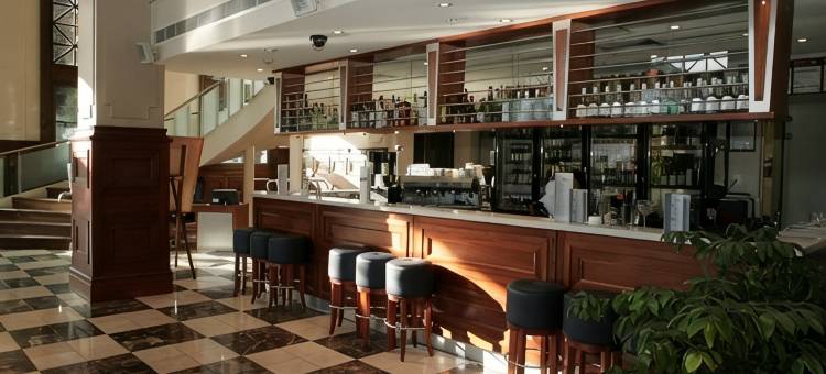 柯林斯蝙蝠侠山酒店(Batman's Hill on Collins)图片