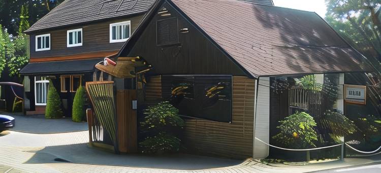 特朗博斯盖特威克住宿加早餐酒店(Trumbles Gatwick B&B)图片