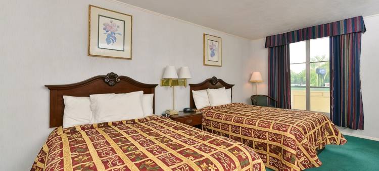 南波士顿美洲最佳价值套房酒店(Americas Best Value Inn and Suites South Boston)图片