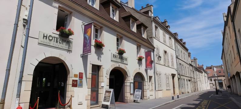 菲腊比勒邦酒店(Maison Philippe le Bon Hôtel, Restaurant & Bar le 19)图片