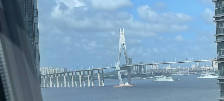 在途影院海景公寓(湛江万达广场荣盛广场店)图片