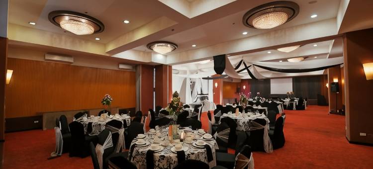 帕塞奥高级酒店(Paseo Premiere Hotel)图片