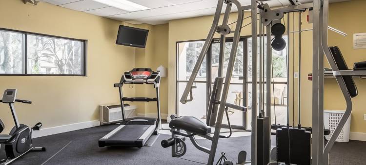 MainStay套房威廉斯堡历史区(MainStay Suites Williamsburg Historic Area)图片