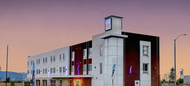 Motel 6高地，加利福尼亚州 - 东圣伯纳迪诺(Motel 6 Highland, CA – San Bernardino – East)图片