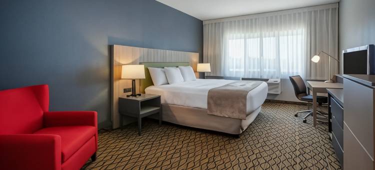 罗切斯特希尔斯戴斯套房酒店(Days Inn & Suites by Wyndham Rochester Hills MI)图片