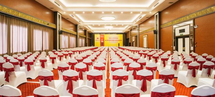 孟青大酒店-库亚罗(Muong Thanh Grand CUA Lo Hotel)图片