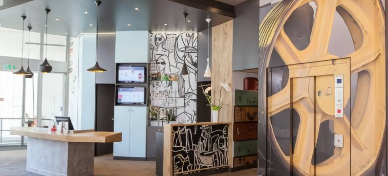 宜必思普瓦捷中心酒店(Ibis Poitiers Centre)图片