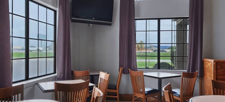 温德姆戴斯酒店，靠近市中心/大学，韦科(Days Inn by Wyndham Waco Near Downtown/University)图片