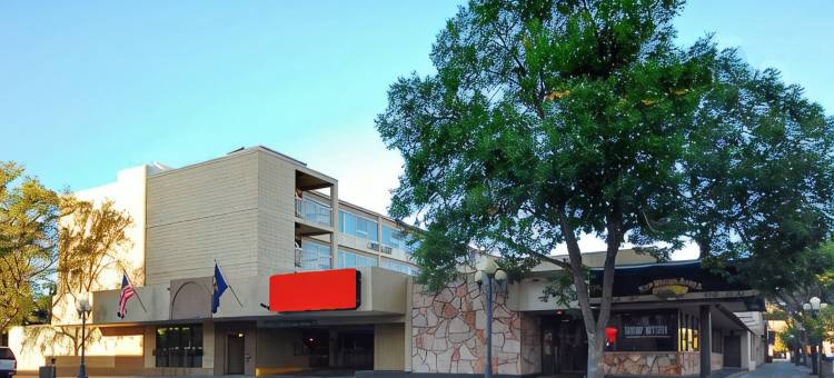 大瀑布城市中心美吟酒店(Baymont by Wyndham Great Falls City Center)图片