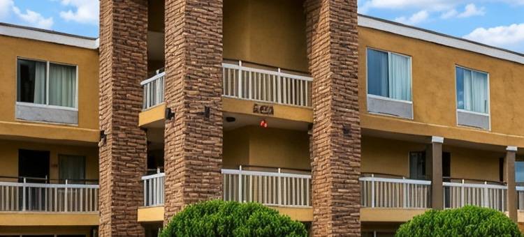 夏洛特平价套房(Studios & Suites 4 Less Charlotte)图片