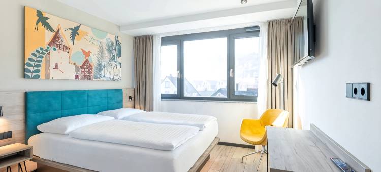 民宿酒店阿尔布施塔特-中央火车站(B&B Hotel Albstadt-Hbf)图片
